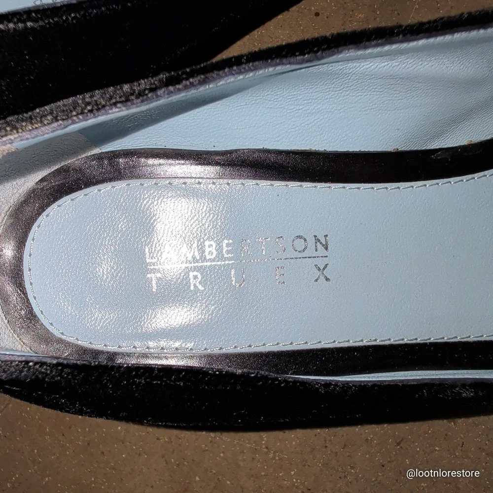 Lambertson Truex‎ Size 38 Women Black Velvet Woven Square Toe Kitten Heel Pumps